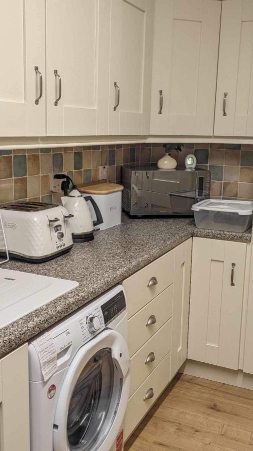 Laurel Cottage バリマネー エクステリア 写真